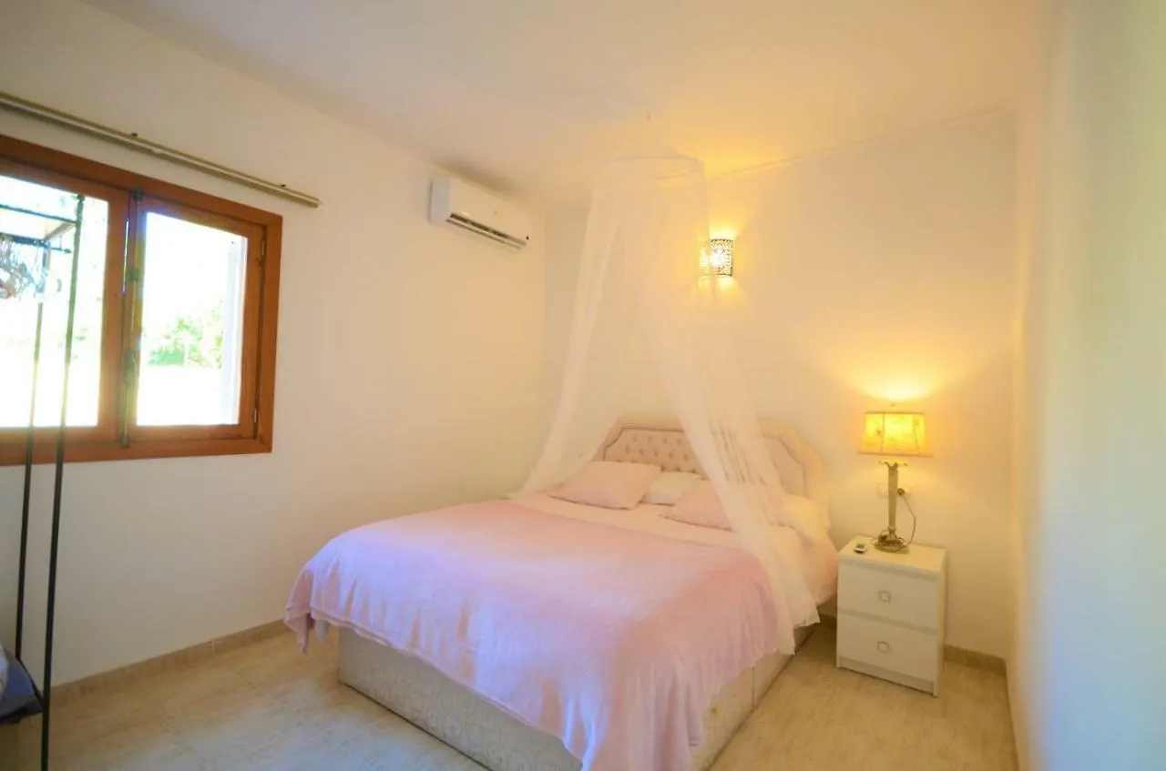 Villa Del Artista Llucmajor  0*, Llucmajor (Mallorca) İspanya