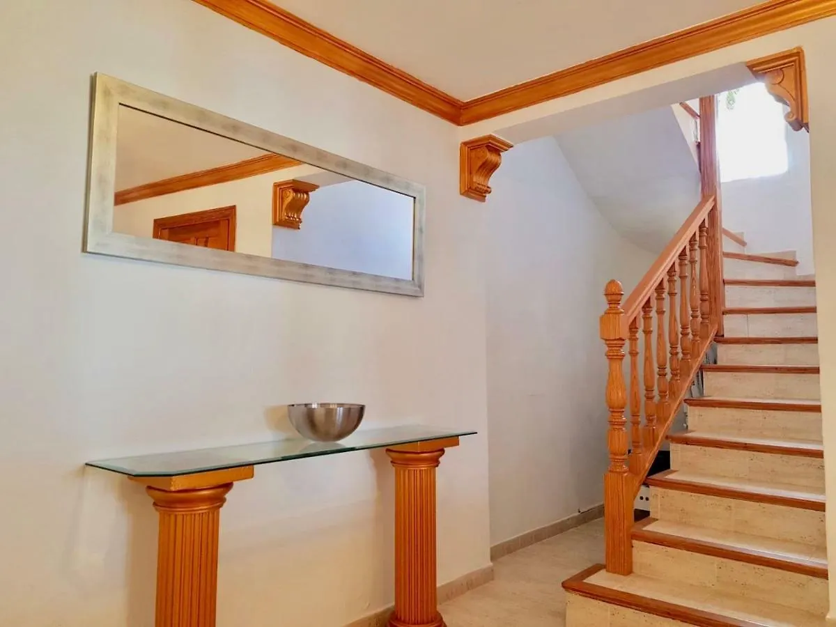 Holiday home Villa Del Artista Llucmajor